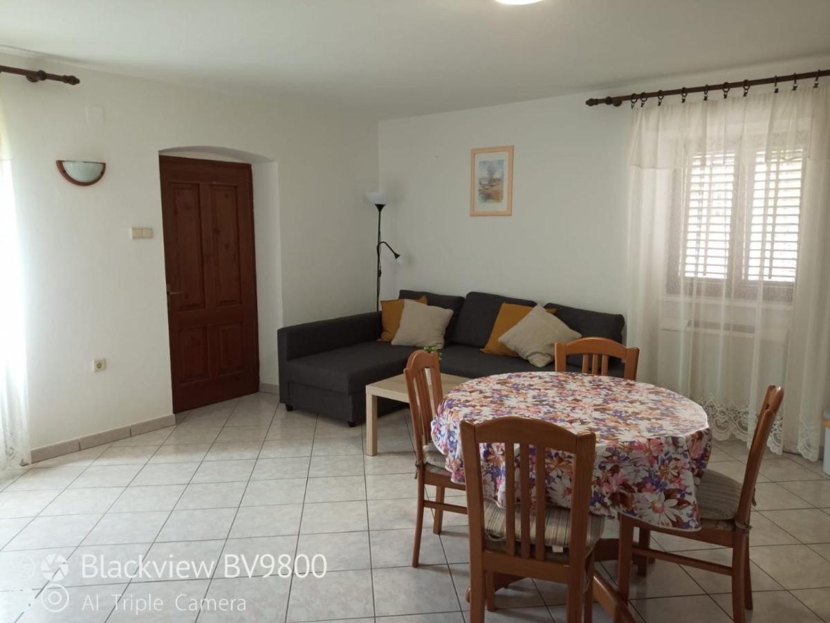 Apartments Vodaric Loznati Cres Luaran gambar