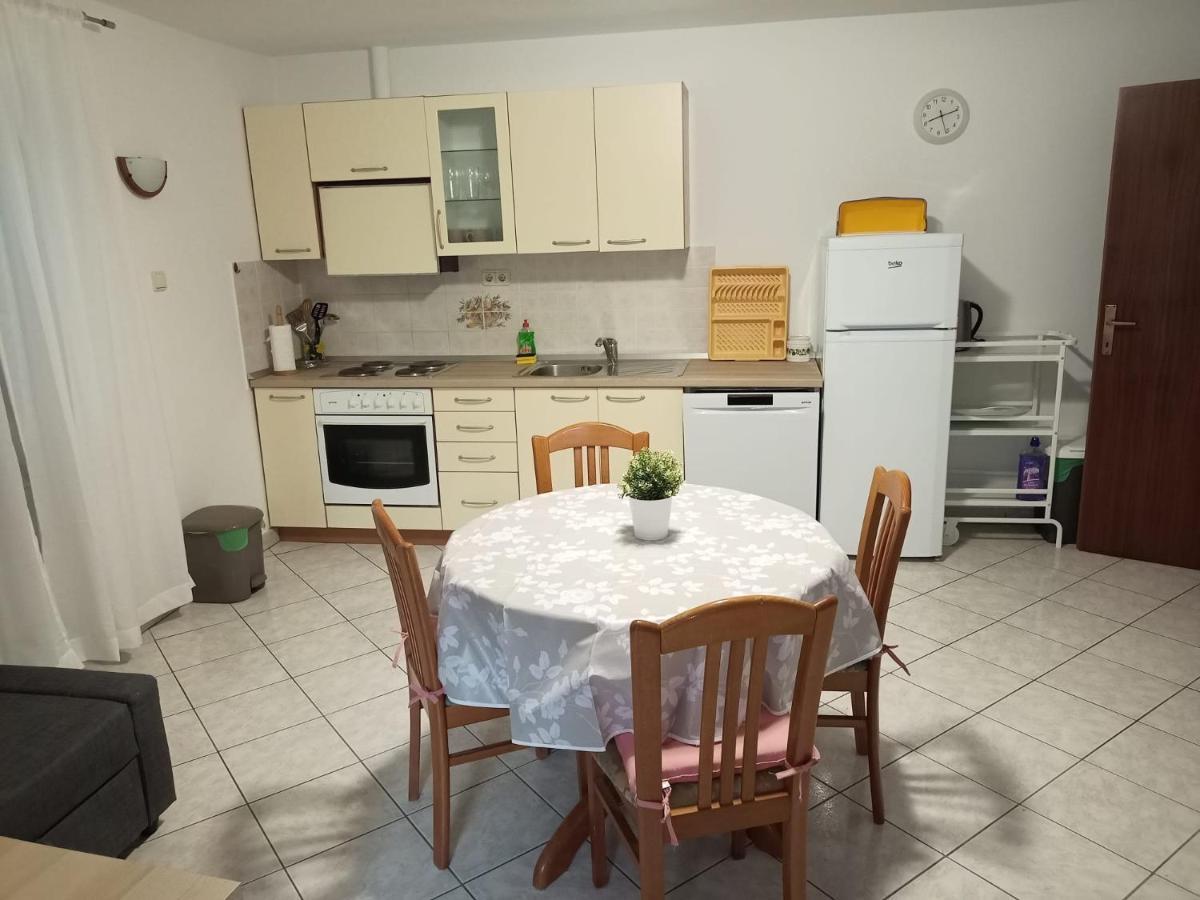 Apartments Vodaric Loznati Cres Luaran gambar